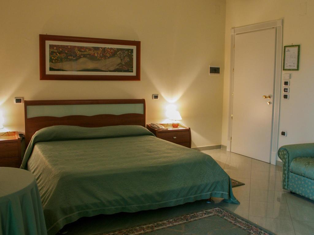 Blu Hotel San Nicola Manfredi Exterior photo