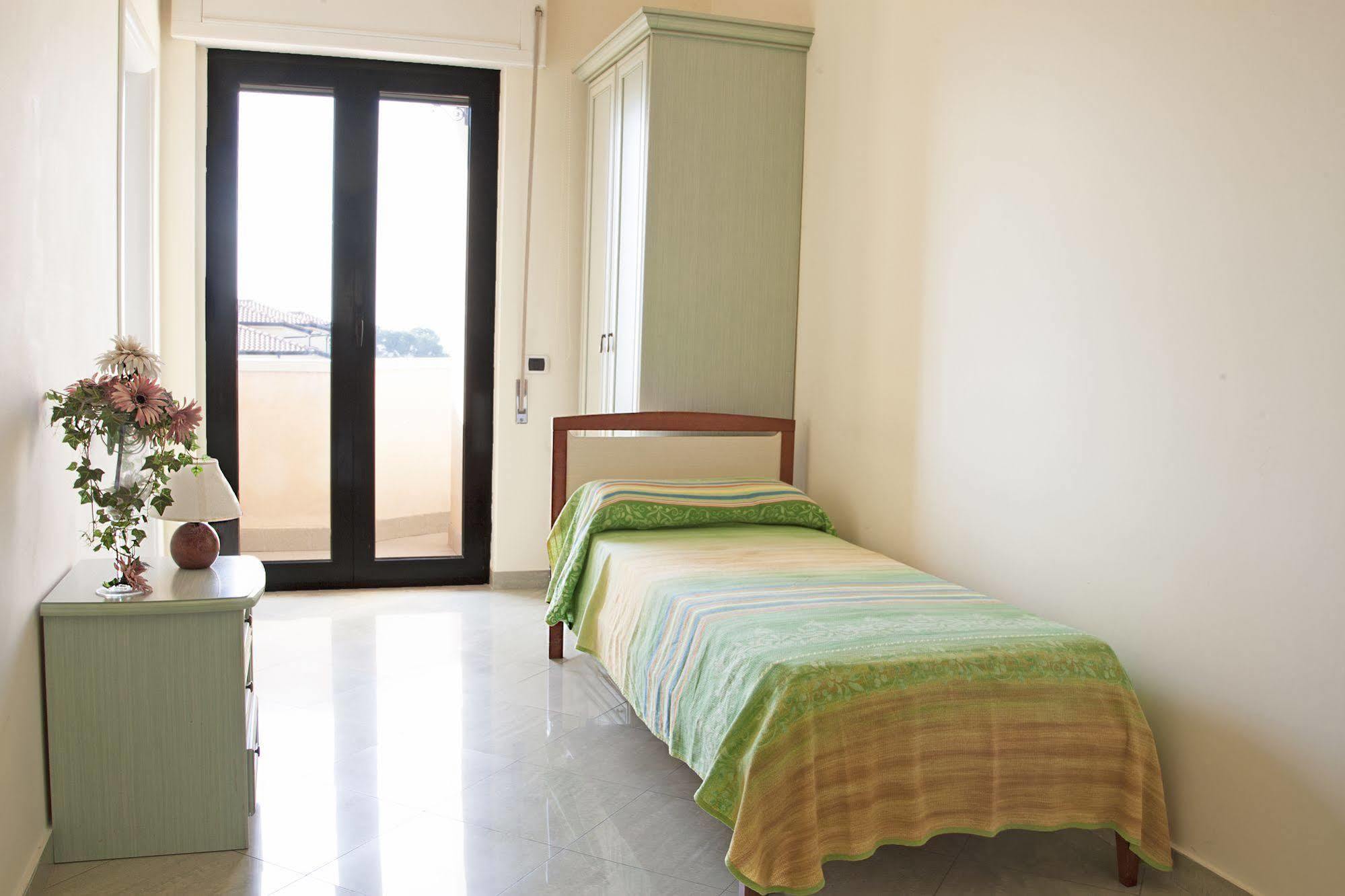 Blu Hotel San Nicola Manfredi Exterior photo
